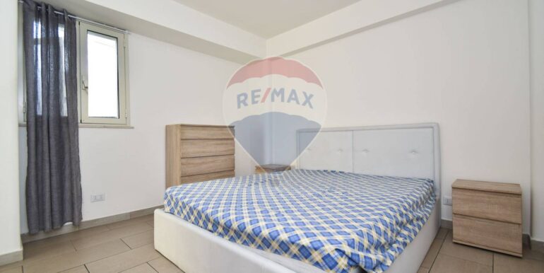 20251013231023-993485-12