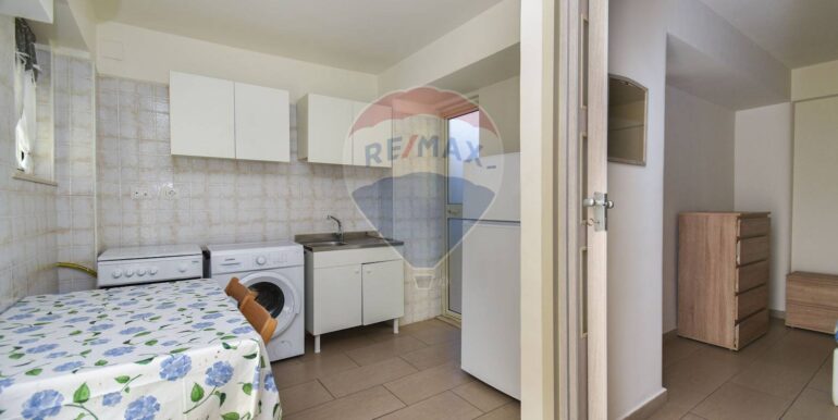 20251013231106-993485-23