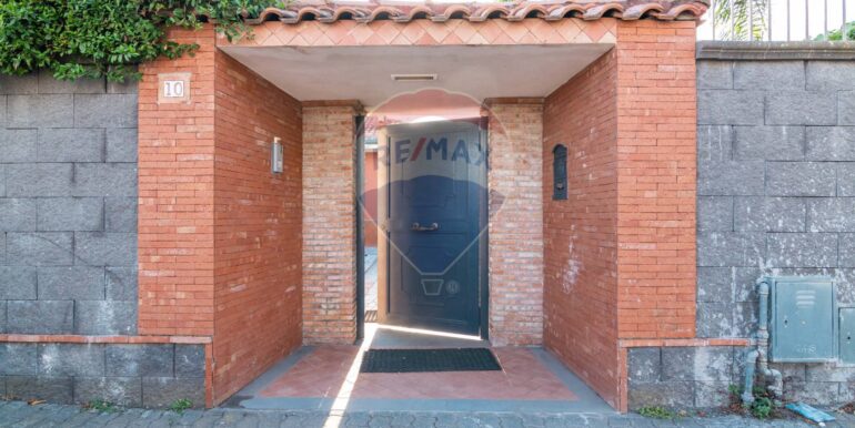 2025101400005-993483-2