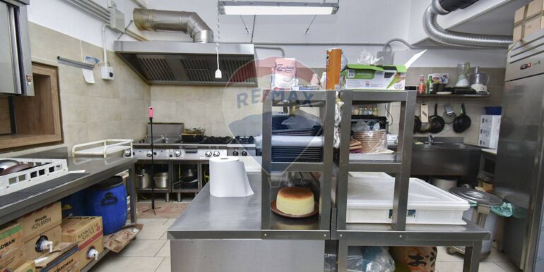 20251014110452-993297-18