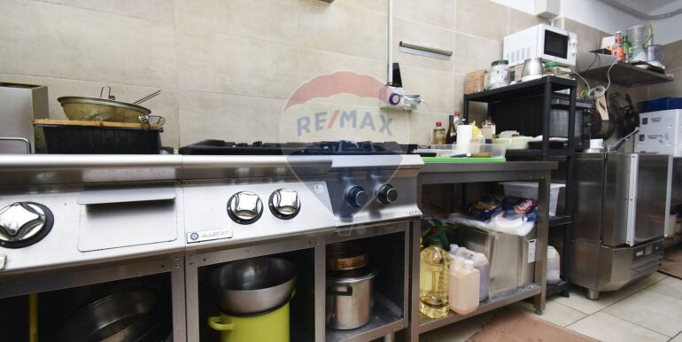 20251014110527-993297-23