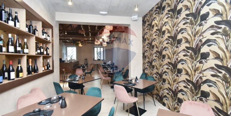 20251014110707-993297-34