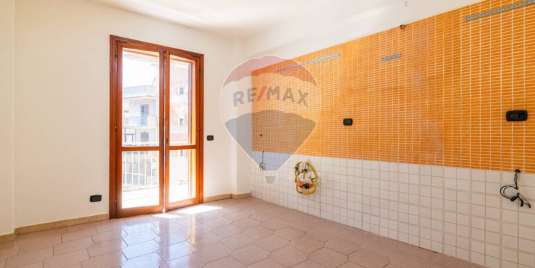 20251014174304-993650-17