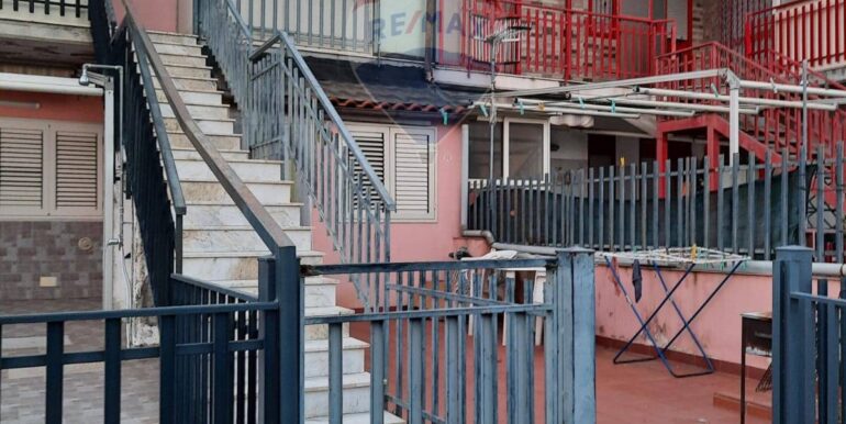 20251014184401-993699-1