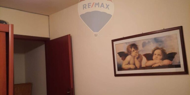 20251014184417-993699-8