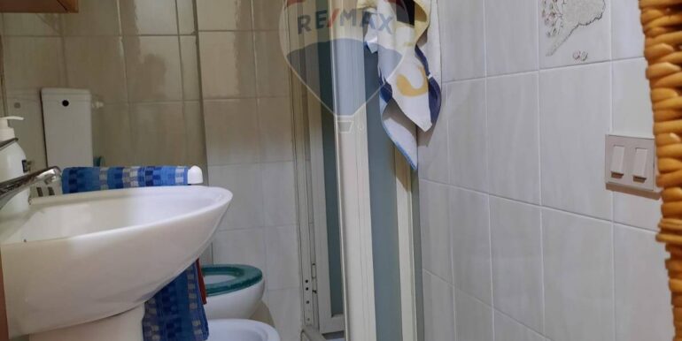 20251014184422-993699-10