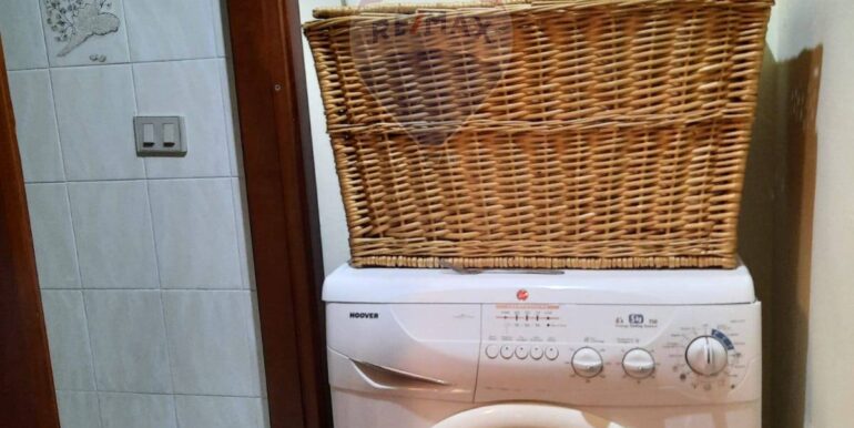 20251014184427-993699-12