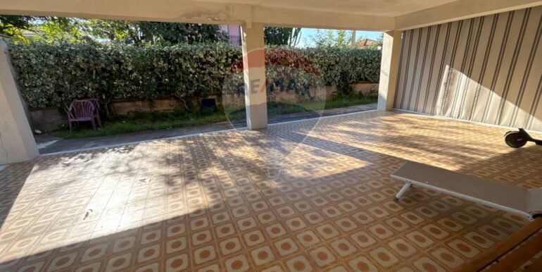 20251014202227-993711-5