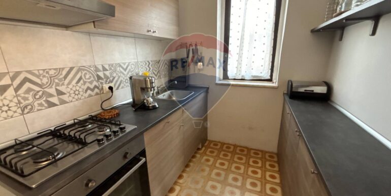 20251014202321-993711-10