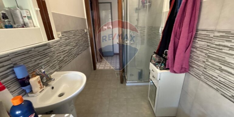 20251014202606-993711-21