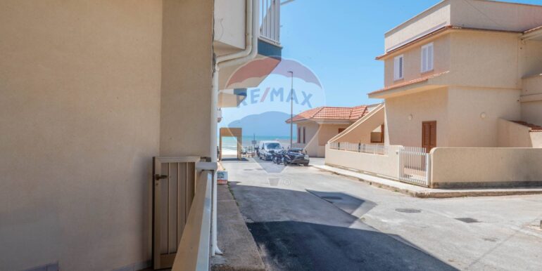 20251014213413-993538-11