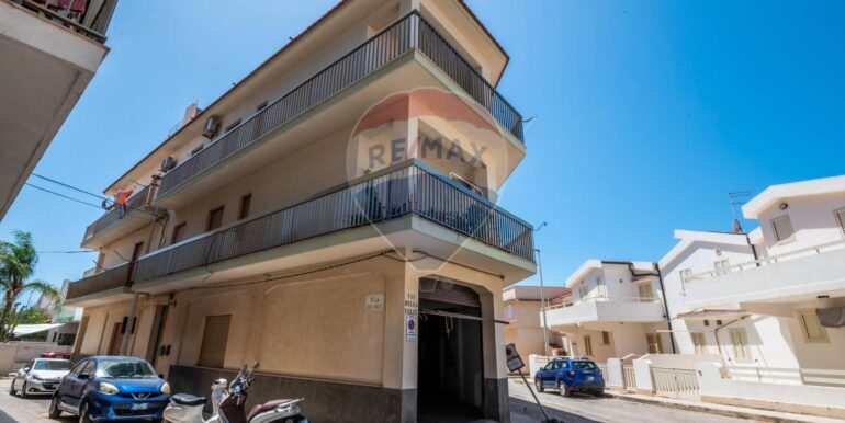 20251014213421-993538-13