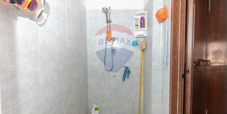 20251014213429-993538-16