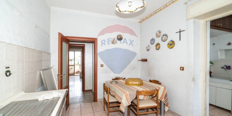 20251015115236-993783-7