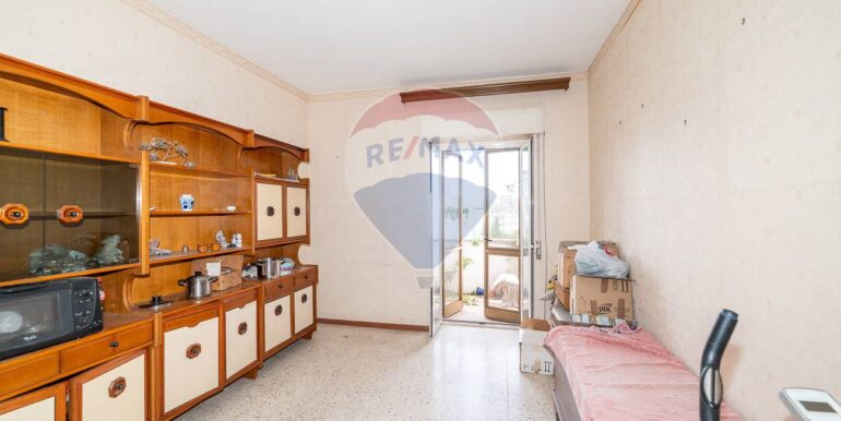 20251015115302-993783-15