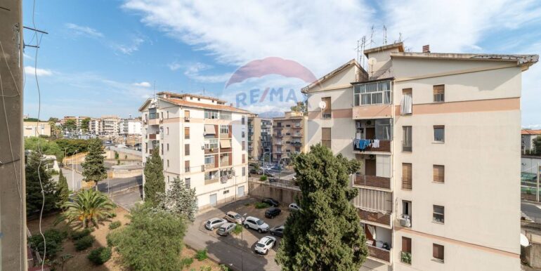 20251015115305-993783-16