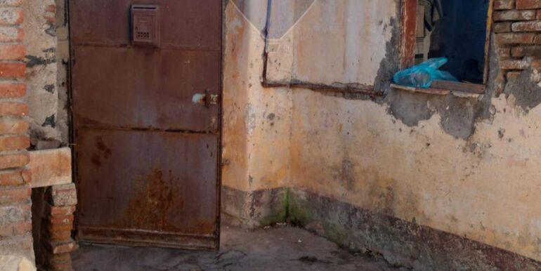 20251015192609-993925-0