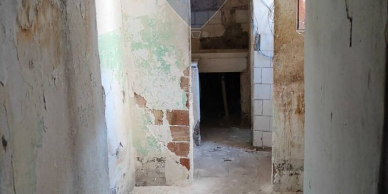 20251015192611-993925-13