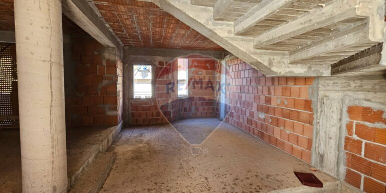 20251015194244-993681-2