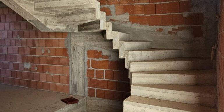 20251015194254-993681-5