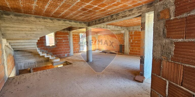 20251015194306-993681-9