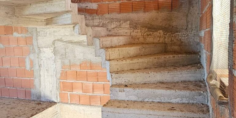 20251015194312-993681-11