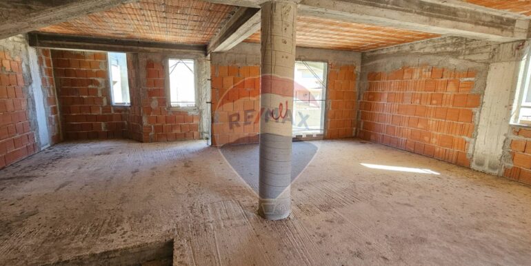 20251015194331-993681-17