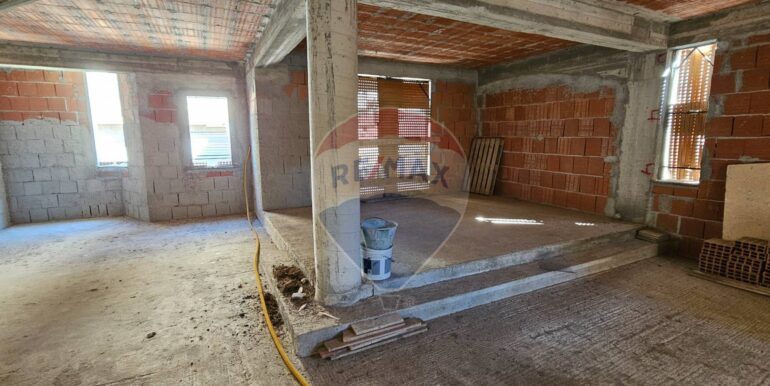 20251015194339-993681-20