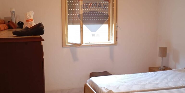 20251015220452-993842-5