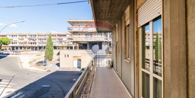 20251016105641-993247-15