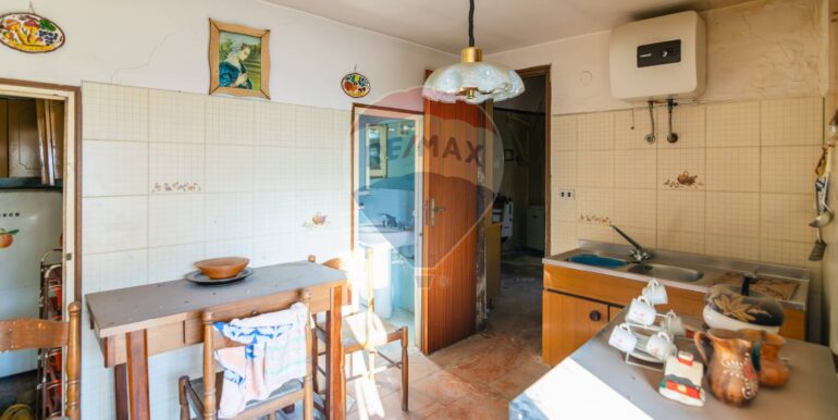 20251016110033-993791-23