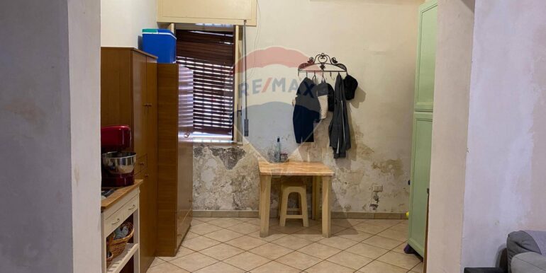 20251016124110-993981-21