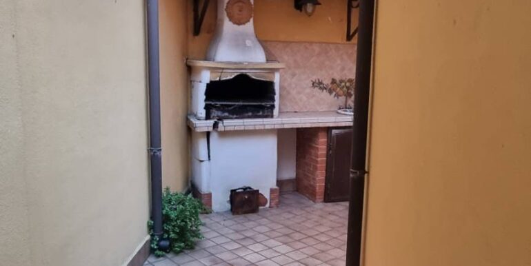 20251016124421-993965-9