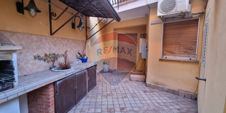 20251016124427-993965-11