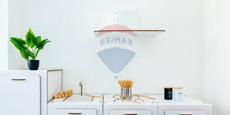 20251016163216-994087-16