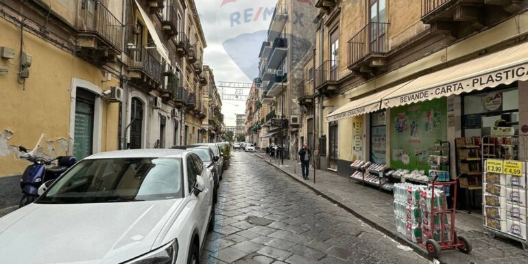 20251016172641-994116-16