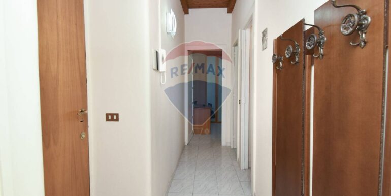 20251016203012-993152-13