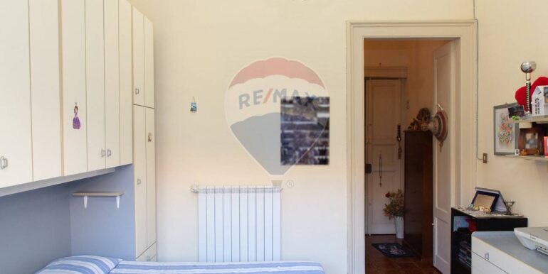 20251016210152-991716-12