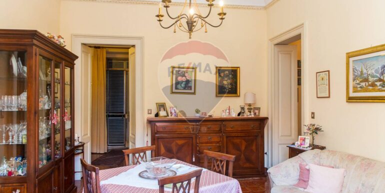 20251016210158-991716-14