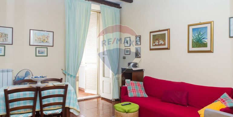 20251016210232-991716-24