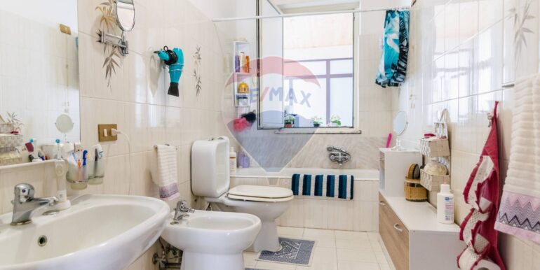 20251017104611-994179-5