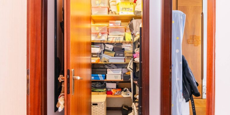 20251017104640-994179-15