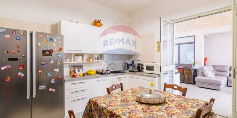 20251017104655-994179-20