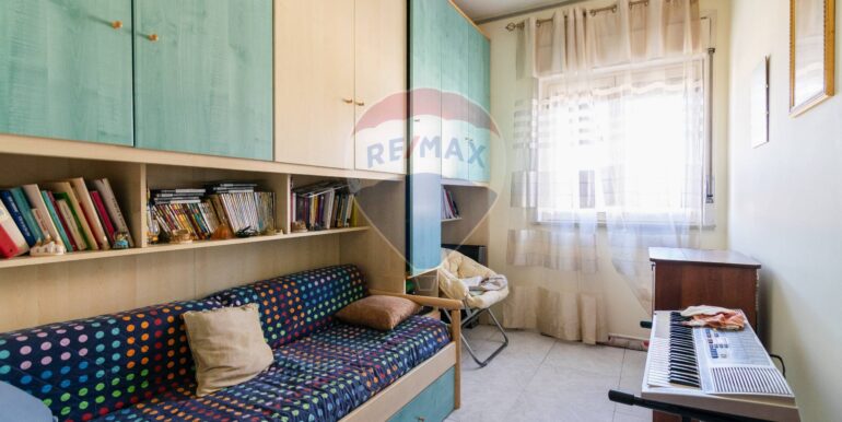 20251017143927-994260-25