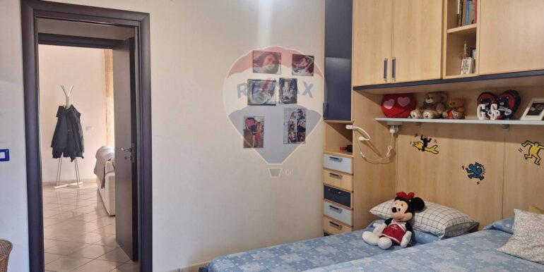 20251017190037-993098-19