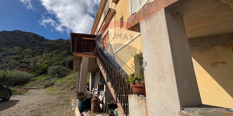 20251017224154-994291-31