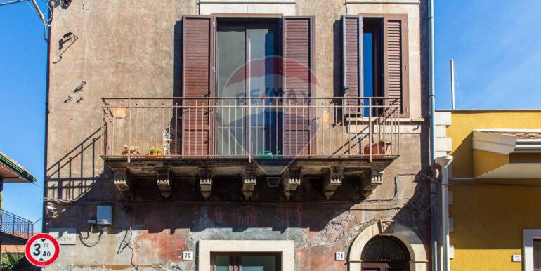 20251018112928-994379-6