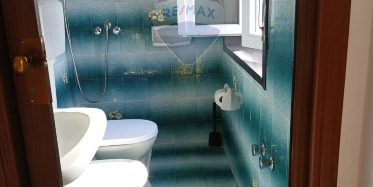 20251018130245-994402-16