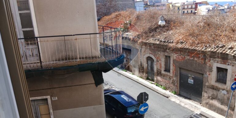 20251018130250-994402-17