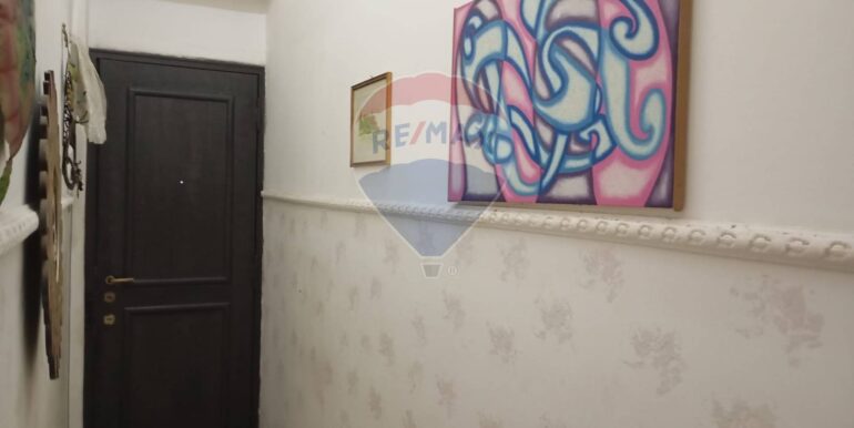 20251018143037-994405-18